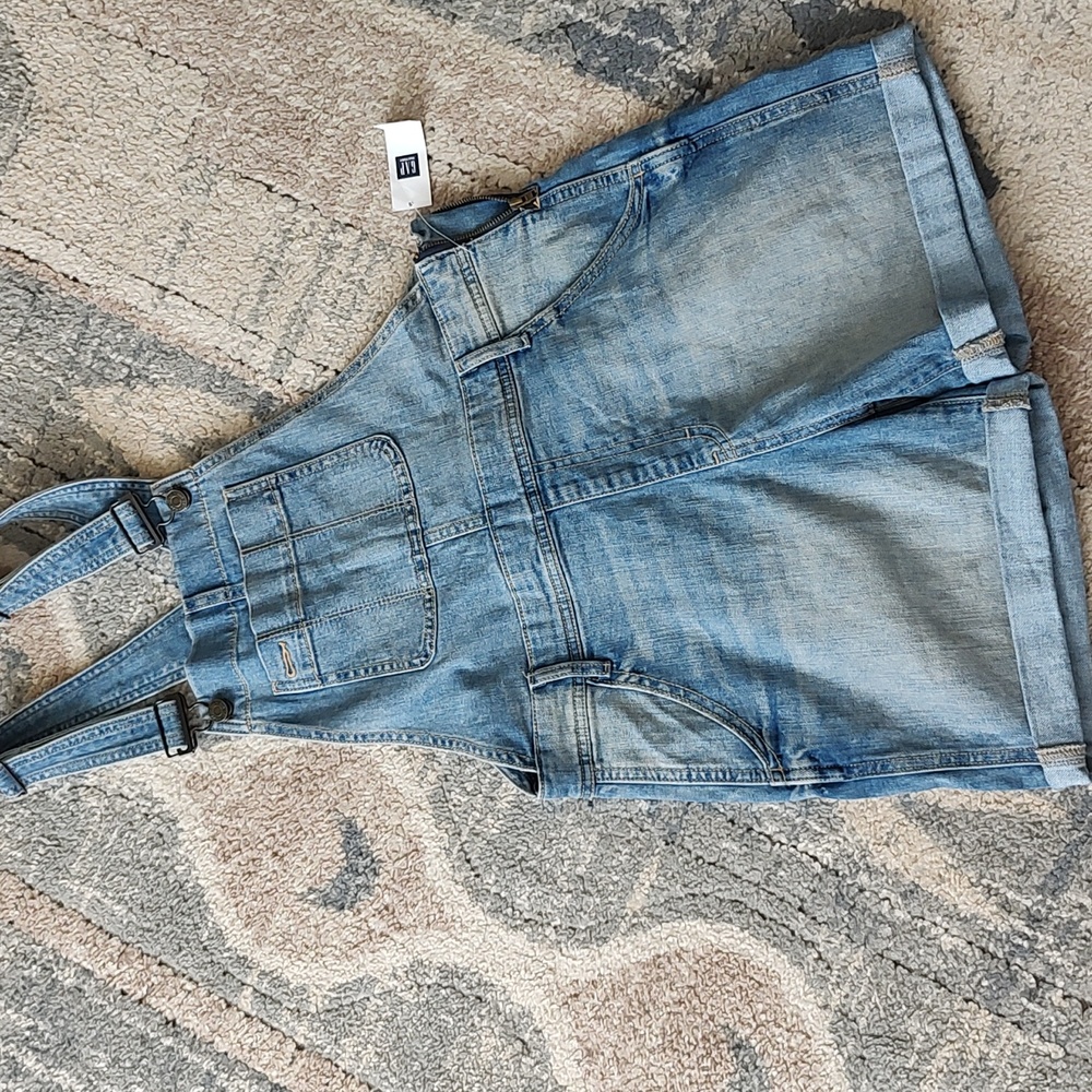 GAP factory denim short overalls